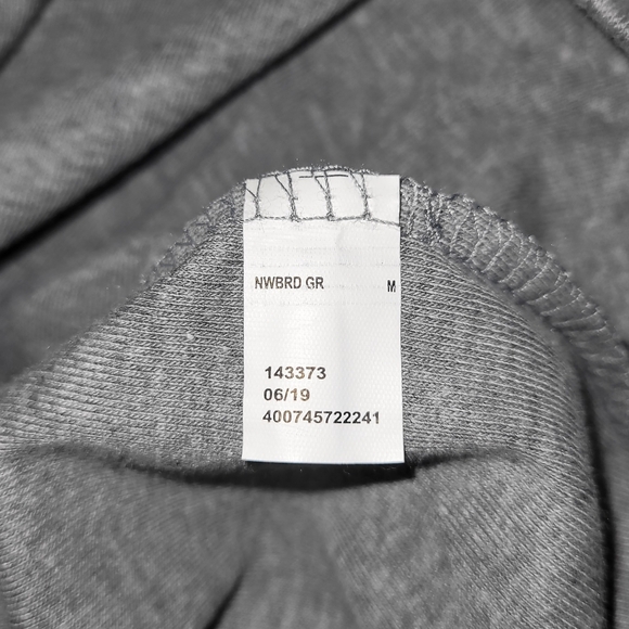 M | Croft & Barrow | 3/4 Sleeve Embroidered Top - Picture 5 of 6